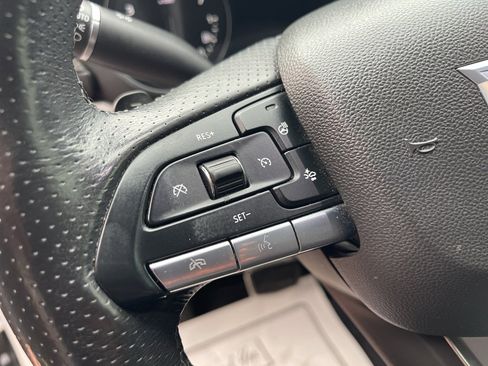 Used 2020 Cadillac XT4 Sport image 18