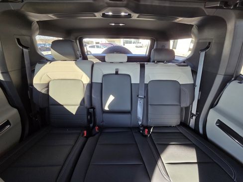 New 2026 GMC Hummer EV SUV image 29