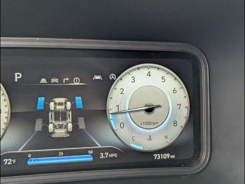 Used 2022 Hyundai Kona Limited w/ Cargo Package AWD/4WD image 10