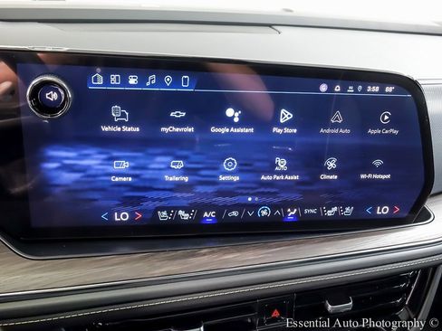 New 2026 Chevrolet Suburban Premier image 16