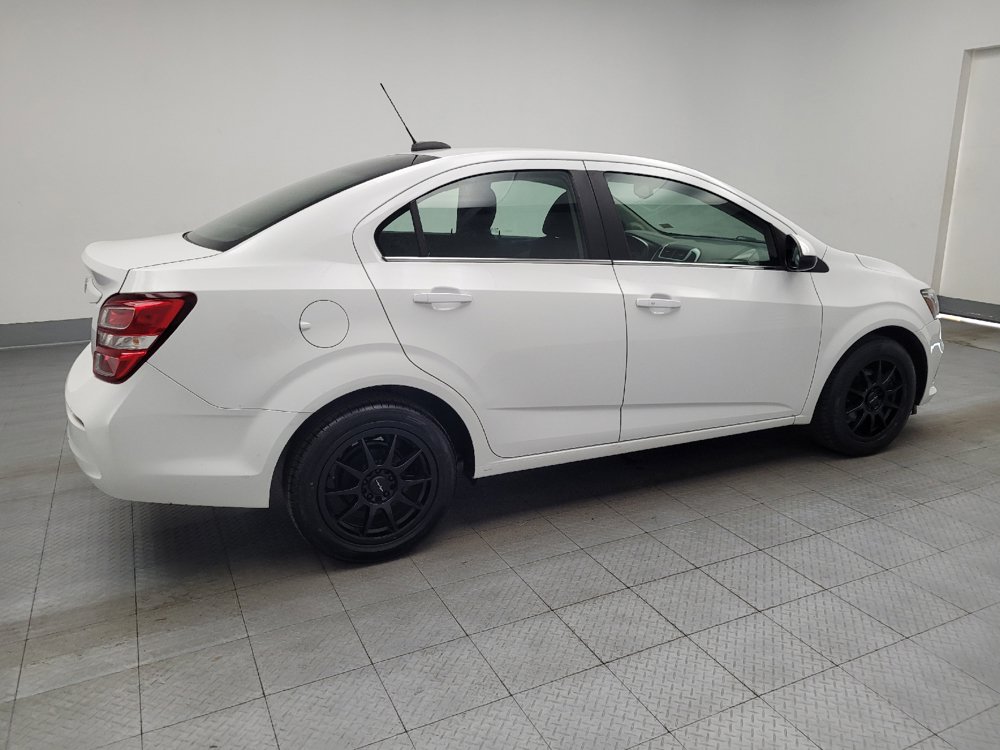 Used 2020 Chevrolet Sonic LT w/ Convenience Package FWD image 10