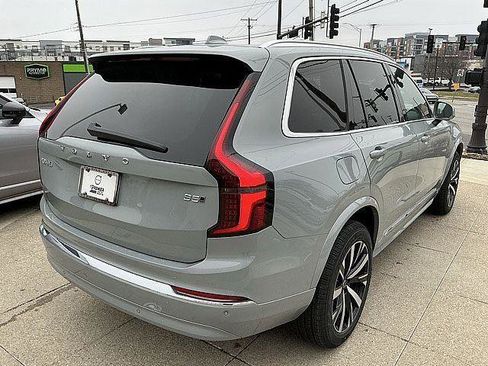 New 2026 Volvo XC90 B5 Core AWD/4WD image 6