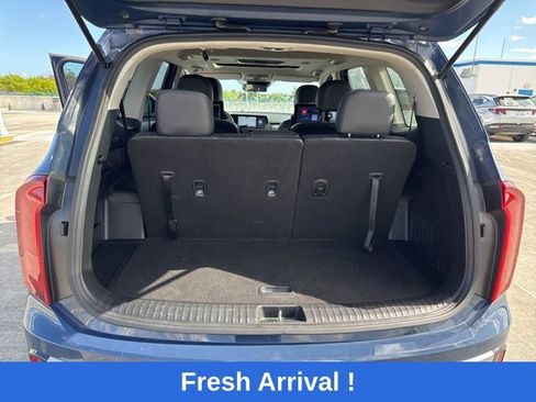 Used 2023 Kia Telluride S w/ S Sunroof Package FWD image 15