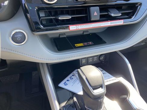 New 2026 Toyota Highlander XLE AWD/4WD image 22