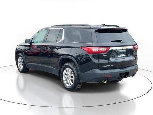 Used 2019 Chevrolet Traverse LT image 3