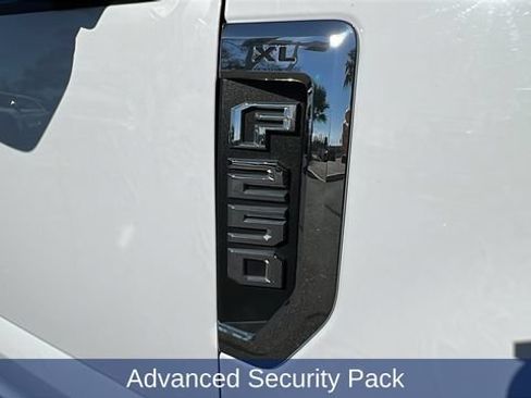 Used 2022 Ford F250 XL w/ Power Equipment Group RWD image 10