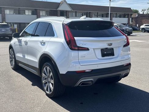 Used 2023 Cadillac XT4 Premium Luxury w/ Enhanced Visibility Package AWD/4WD image 8
