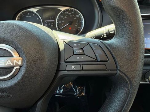 Certified 2025 Nissan Kicks Play S FWD image 24