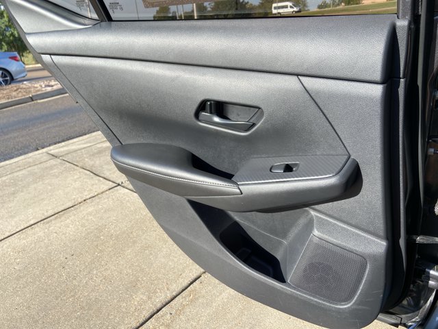 Used 2025 Nissan Sentra SV FWD image 49