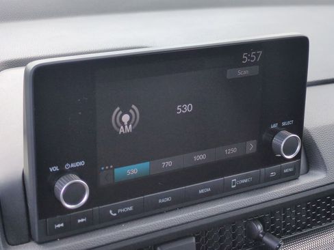 Used 2025 Honda CR-V LX image 13