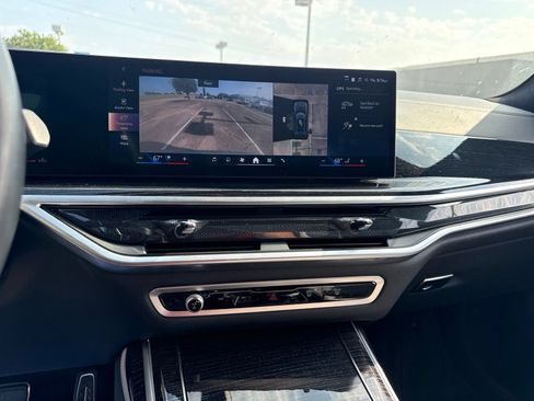 Used 2024 BMW X7 xDrive40i w/ Executive Package AWD/4WD image 16