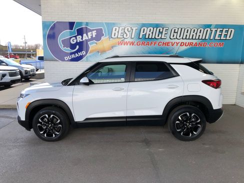 Used 2023 Chevrolet TrailBlazer LT w/ Convenience Package image 5