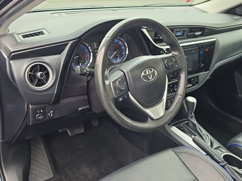 Certified 2019 Toyota Corolla XSE FWD image 14