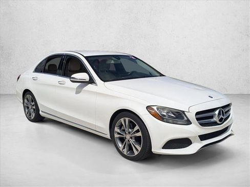 Used 2016 Mercedes-Benz C 300 Sedan image 3