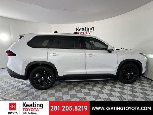 New 2026 Toyota Grand Highlander Limited FWD image 4