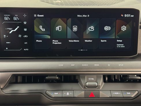 Used 2024 Kia EV9 Light image 27