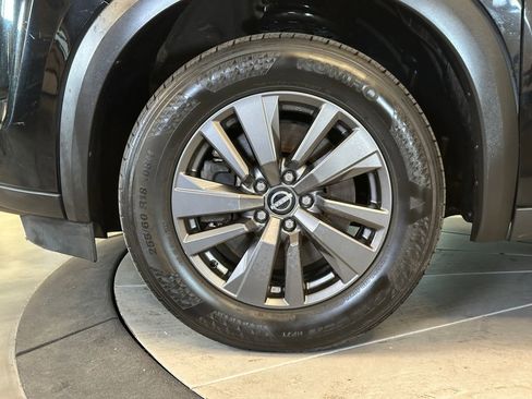 Used 2022 Nissan Pathfinder S AWD/4WD image 26