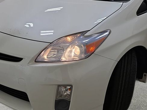 Used 2010 Toyota Prius One FWD image 28
