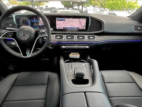 New 2025 Mercedes-Benz GLE 450e GLE 450e image 8