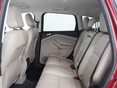 Used 2019 Ford Escape Titanium w/ U9j03 - Titanium Tow Package image 20