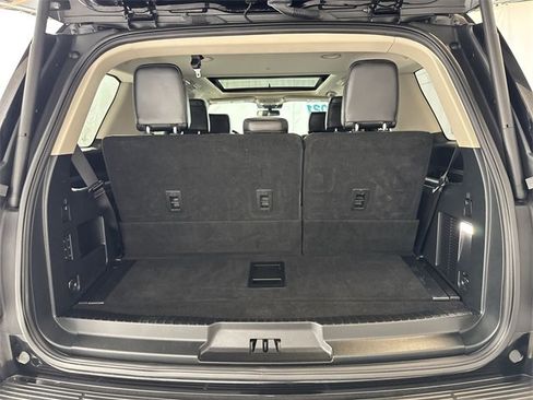 Used 2021 Ford Expedition Platinum image 28