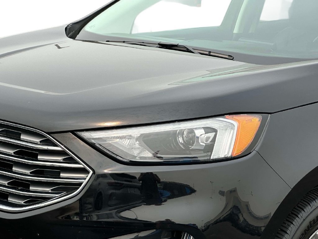 Certified 2024 Ford Edge Titanium AWD/4WD image 7
