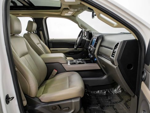 Used 2020 Ford Expedition XLT w/ Equipment Group 202A image 29