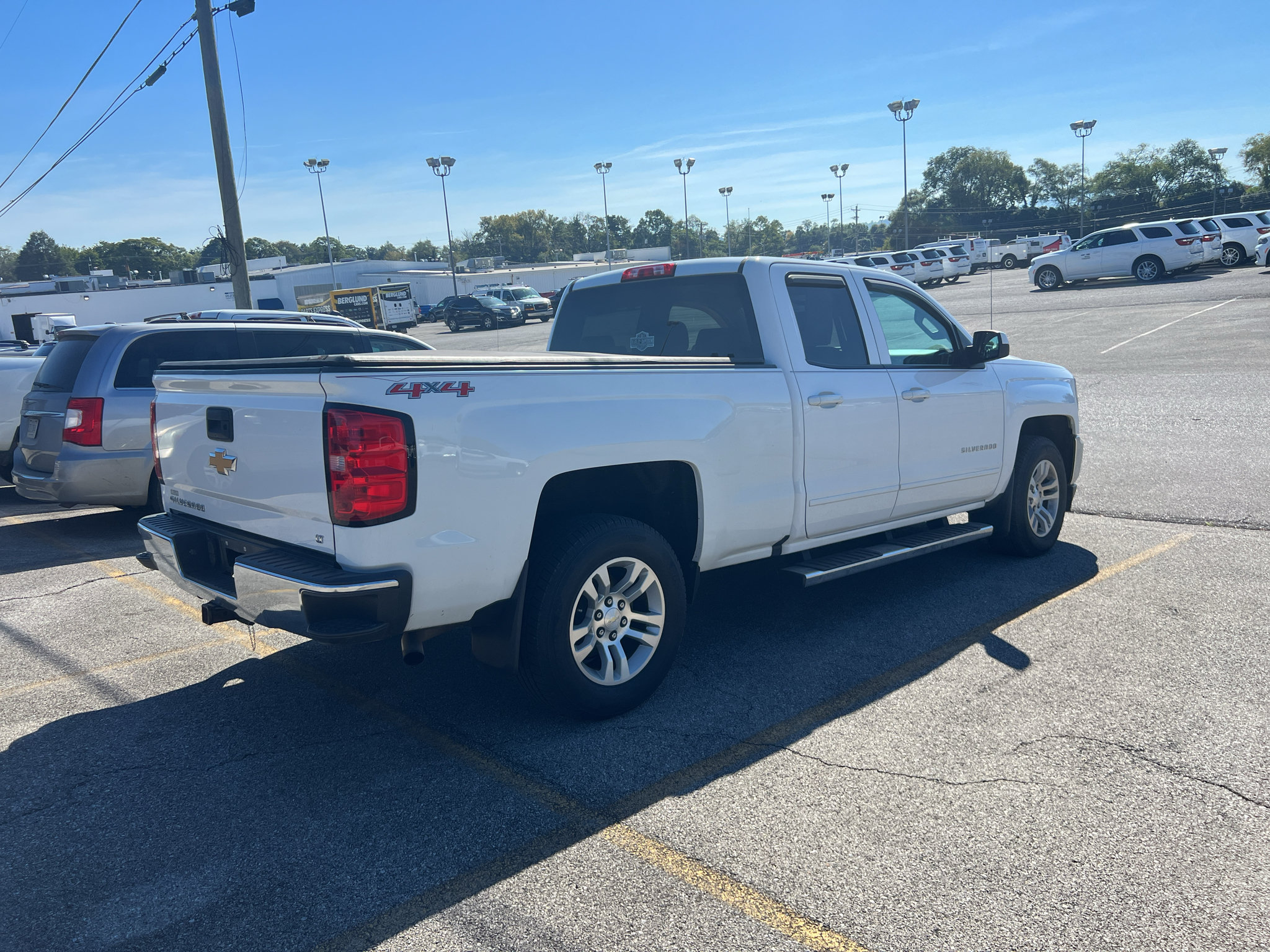 Used 2016 Chevrolet Silverado 1500 LT w/ All Star Edition AWD/4WD image 5