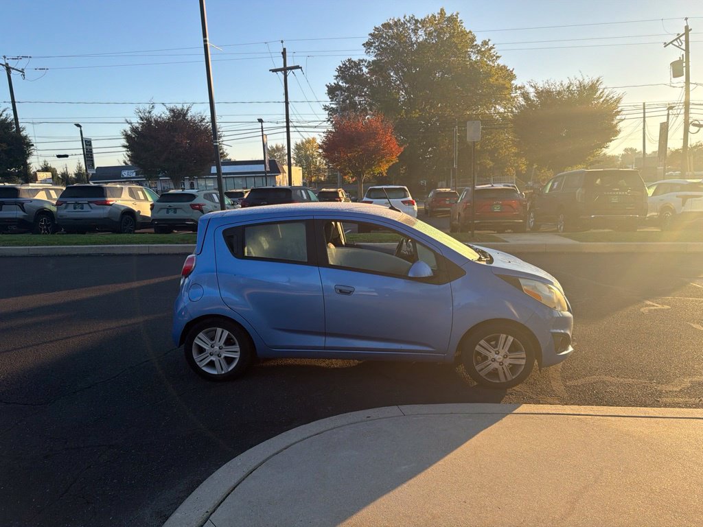 Used 2014 Chevrolet Spark LT FWD image 2