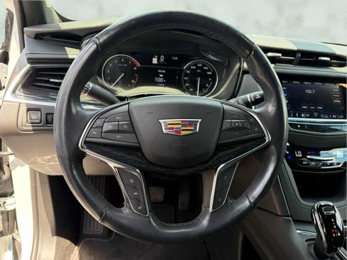 Used 2023 Cadillac XT5 Premium Luxury AWD/4WD image 12