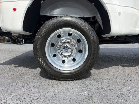 Used 2026 Ford F450 Platinum w/ Platinum Plus Package image 33