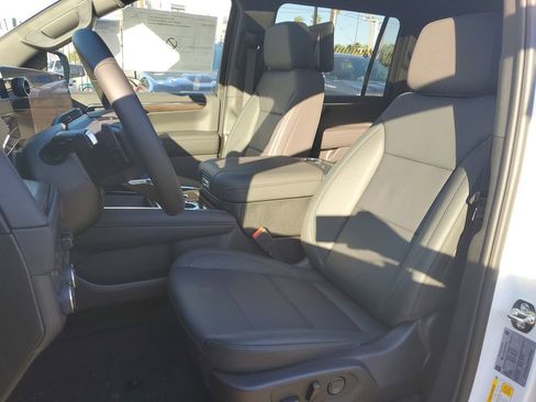 New 2026 Chevrolet Suburban Z71 w/ Z71 Off-Road Package image 19