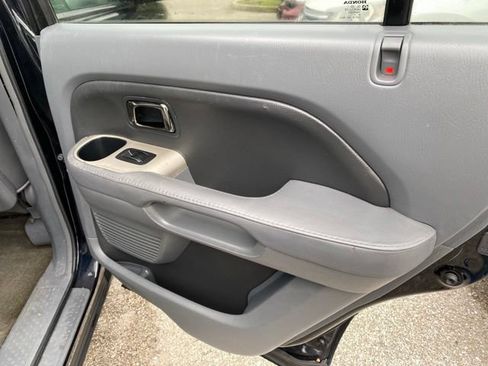 Used 2006 Honda Pilot LX image 19