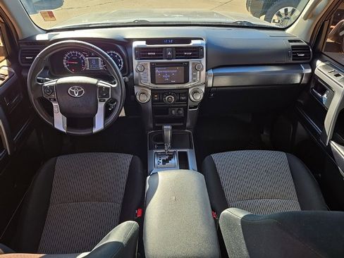 Used 2017 Toyota 4Runner SR5 image 15