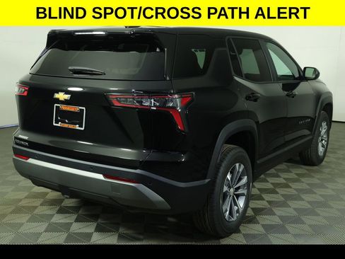 New 2026 Chevrolet Equinox LT FWD image 9