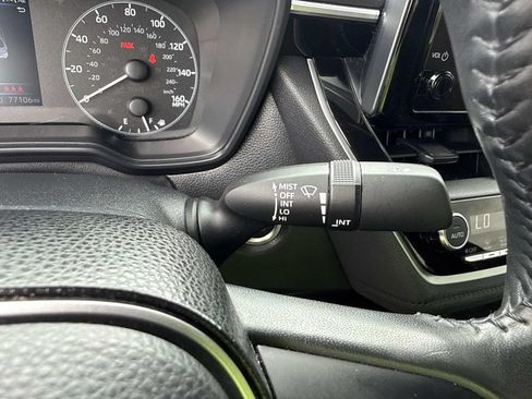 Used 2024 Toyota Corolla SE FWD image 35