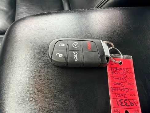 Used 2021 Chrysler 300 Touring L AWD/4WD image 47