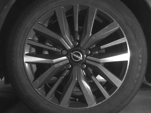 Used 2022 Nissan Kicks SV FWD image 11
