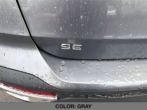 Used 2025 Volkswagen Taos SE w/ Panoramic Sunroof Package image 9