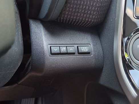 Used 2023 Toyota bZ4X AWD image 29