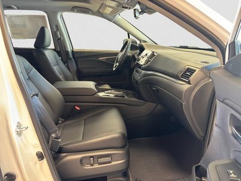 New 2026 Honda Ridgeline RTL image 16