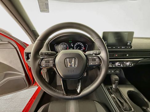 Used 2025 Honda Civic Sport image 11