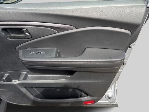 Certified 2023 Honda Passport TrailSport image 20