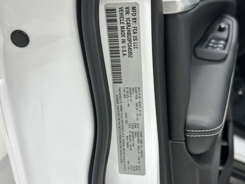 Used 2023 Jeep Grand Cherokee Limited w/ Trailer Tow Prep Group (B) image 35