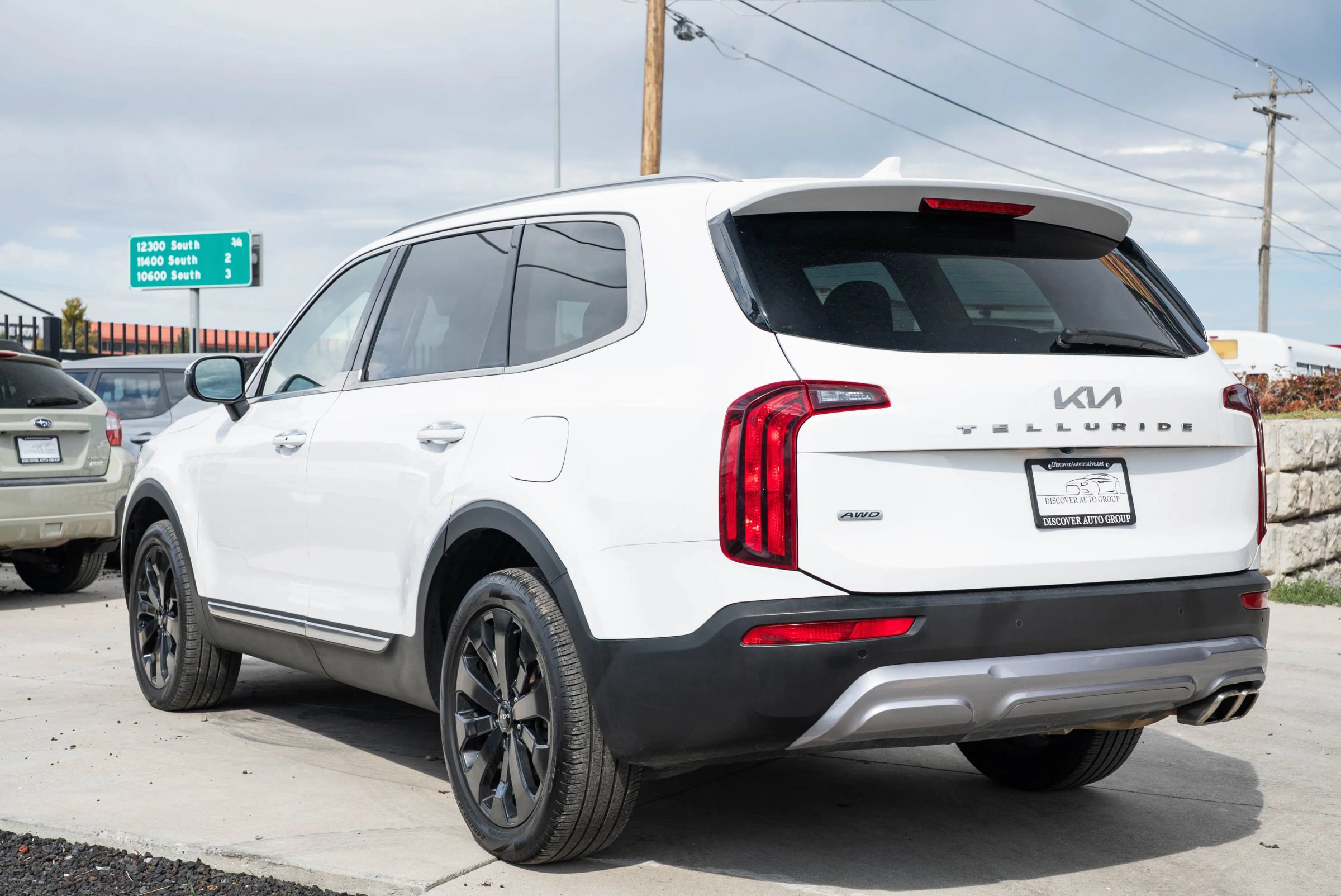 Used 2022 Kia Telluride S AWD/4WD image 5