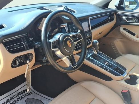 Used 2020 Porsche Macan AWD/4WD image 8