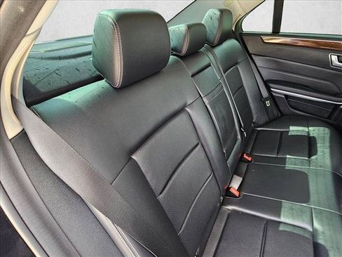 Used 2016 Mercedes-Benz E 250 Sedan image 17