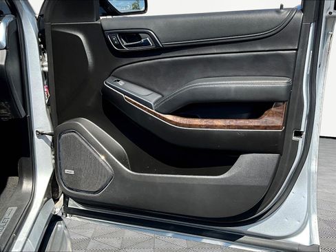 Used 2020 Chevrolet Tahoe LT AWD/4WD image 29