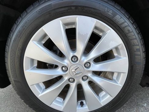 Used 2013 Honda Accord EX-L image 17