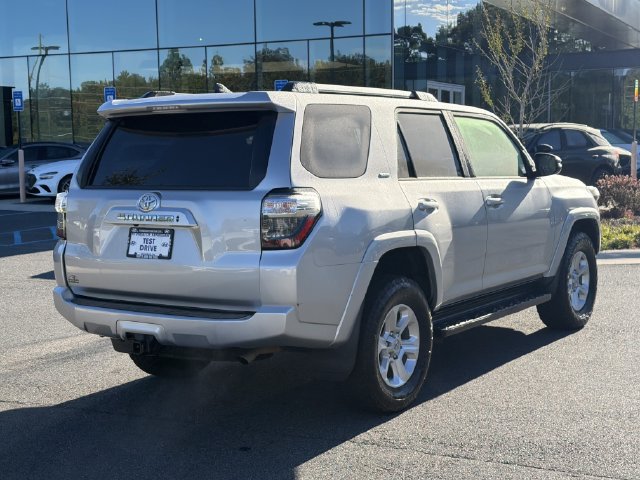 Used 2022 Toyota 4Runner SR5 Premium AWD/4WD image 8